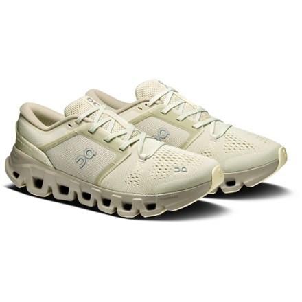 On Cloud X 5 Road-Running Shoes - Women's 2
