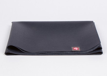 Best Buy: Manduka eKO SuperLite Travel Mat SuperLite-LAVA