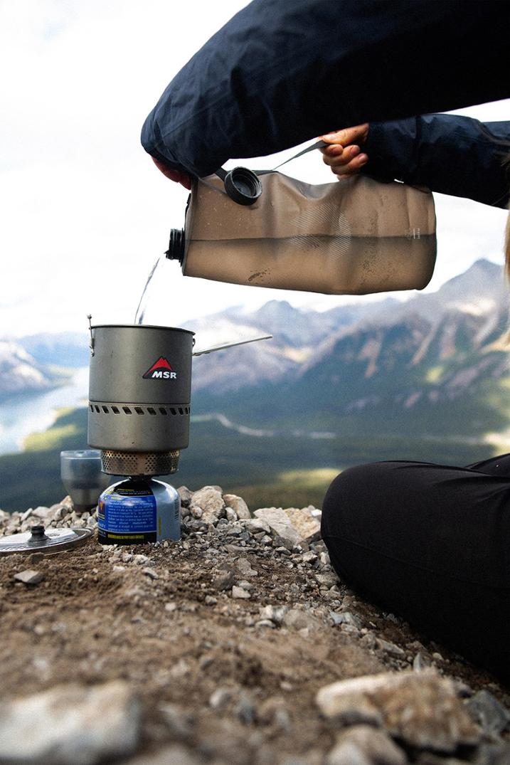 Location Image for Seeker 4L Collapsible Water Container - 140 fl. oz.