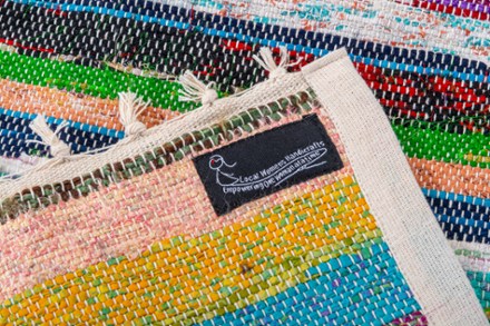 Jade Recycled Sari Yoga Rug 2