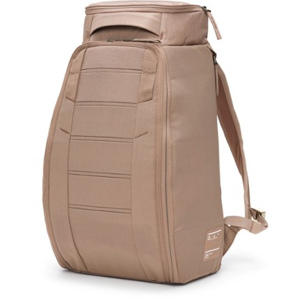 Db Journey Hugger Pack 25L Simolary simolary.com