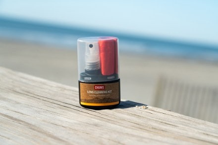 Chums Lens Cleaning Kit 1