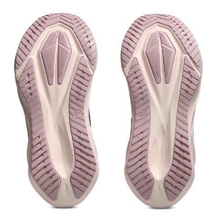 ASICS Novablast 5 Road-Running Shoes - Women's 4