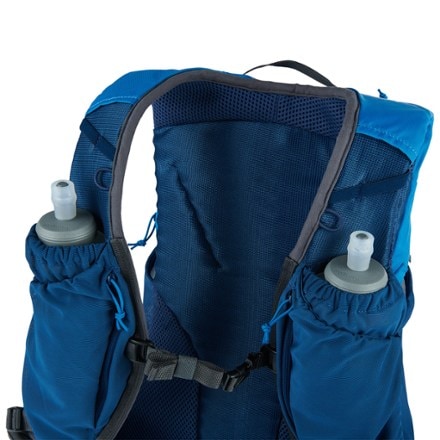 Ultimate Direction Blazek 10 Pack Soft flasks not included