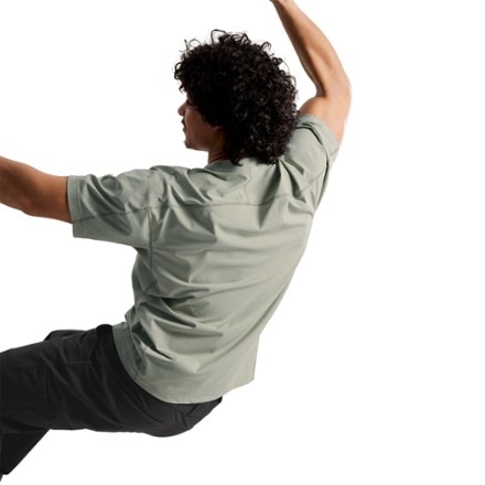 Arc'teryx Konseal Pocket T-Shirt - Men's 10