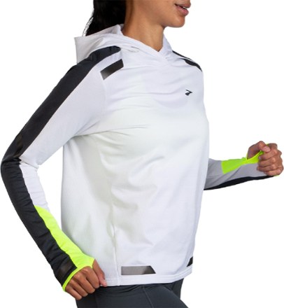 Brooks Run Visible Thermal Hoodie - Women's 3