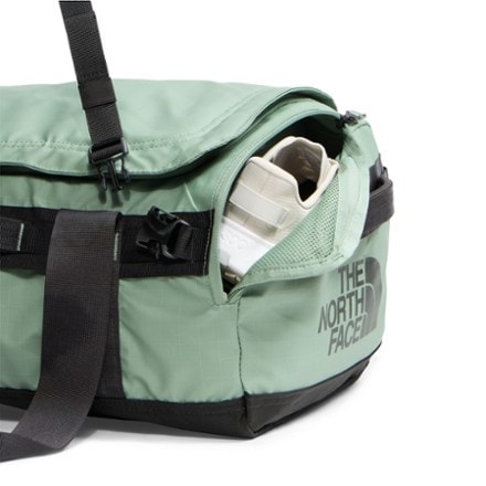 The North Face Base Camp Voyager Duffel - 42 L 3