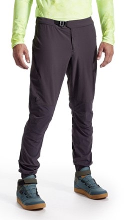 PEARL iZUMi Elevate Bike Pants - Men's 1
