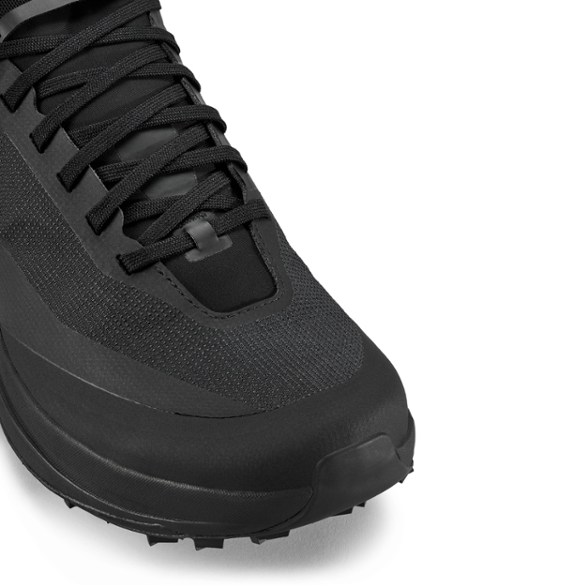 Detail Image of color Black/Black