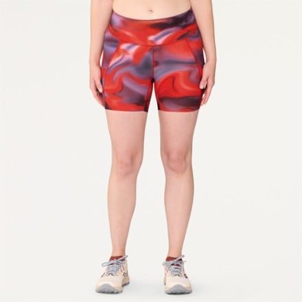 Janji Pace 5" Shorts - Women's 1