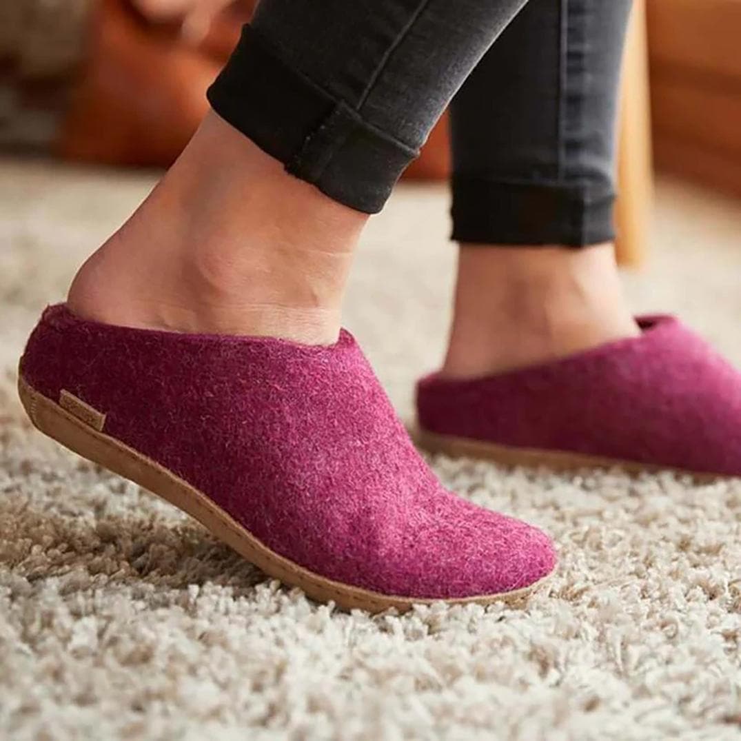 Location Image for Model B Slip-On Slippers - Women's