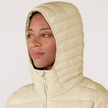Cotopaxi Fuego Hooded Down Jacket - Women's 8