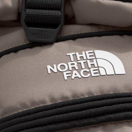 The North Face Montana Ski Mittens - Women's 1