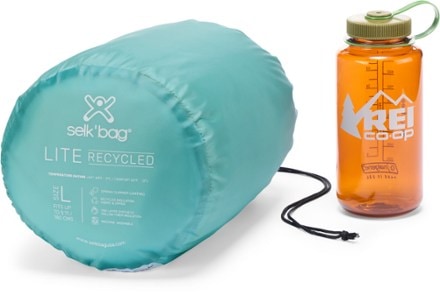 Selk'Bag SWYTCH Lite Sleeping Bag Stuff sack (32 fl. oz. water bottle not included)