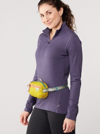 REI Co-op Stuff Travel Waist Pack 2