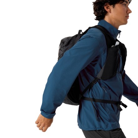 Arc'teryx Gamma Jacket - Men's 7