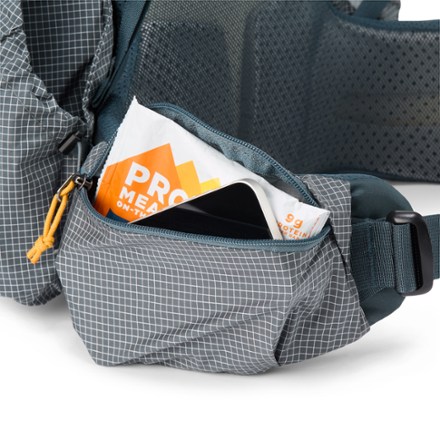 REI Co-op Flash Air 50 Pack - Men's 10