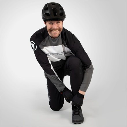 Endura MT500 Burner Lite Bike Pants - Men's 5