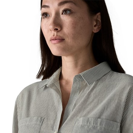 Patagonia Lightweight A/C Button-Down Shirt - Women's 6
