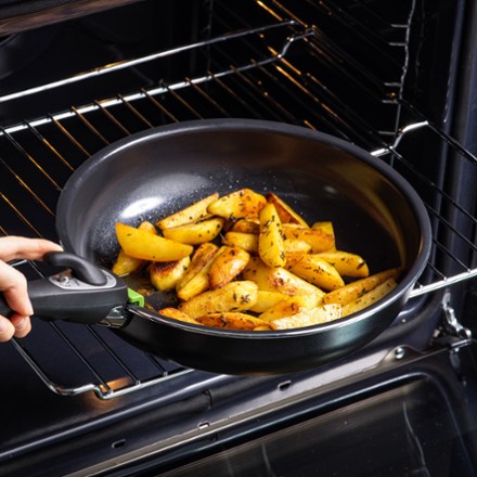 GreenPan Clip Series Ceramic Nonstick Frypan with Removable Handle - 10 in. 7
