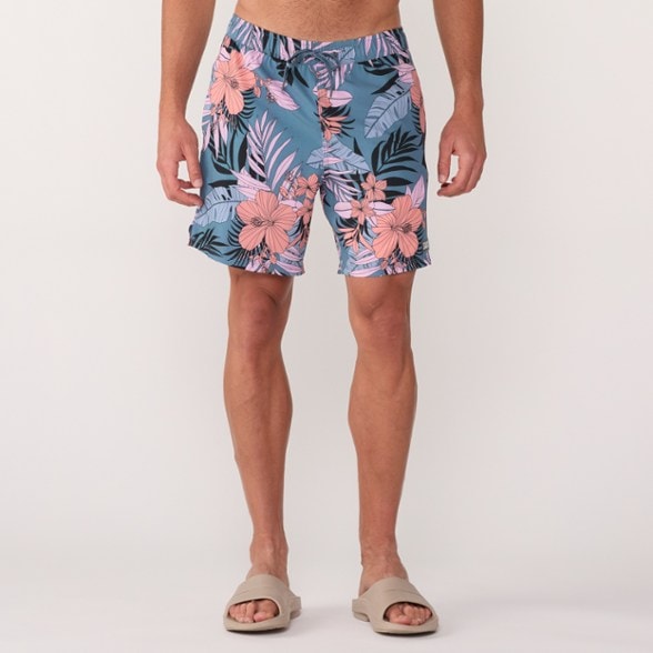 Model info: Height: 6'1" | Waist: 31" | Inseam: 32" | Wearing size: M