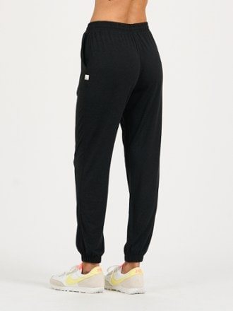 Vuori Boyfriend Sweatpants - Women's 1
