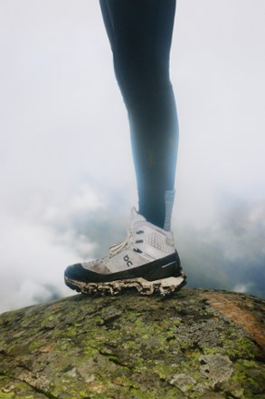 Cloudrock Trek Waterproof Hiking Boots Women's Silver/Cream