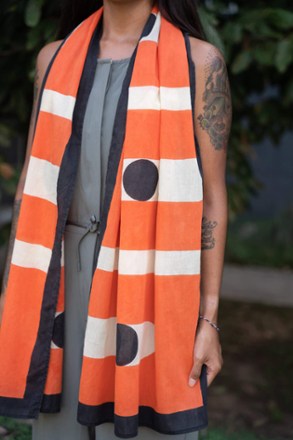 TAWA Runner/Scarf 2