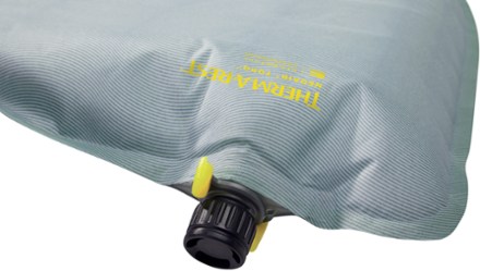 Therm-a-Rest NeoAir Topo Sleeping Pad 2