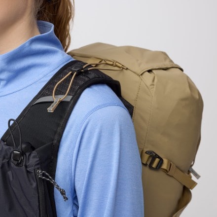 Fjallraven Abisko Hike Lite 20 Pack 9