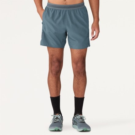 Brooks Dash 6" Shorts - Men's 2