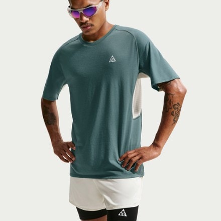 Nike ACG Solar Chase T-Shirt - Men's 3