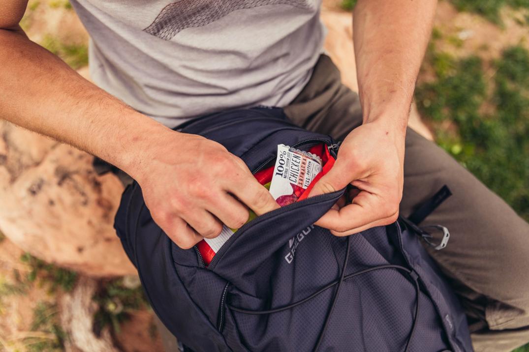 Location Image for Inertia 24 H2O Hydration Pack - Closeout - Men's