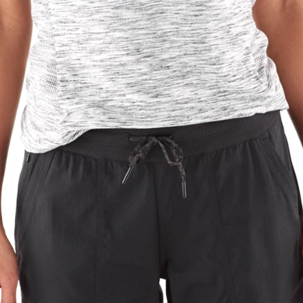 rei north face aphrodite