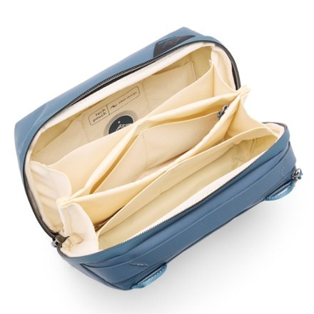 Peak Design Tech Pouch 2