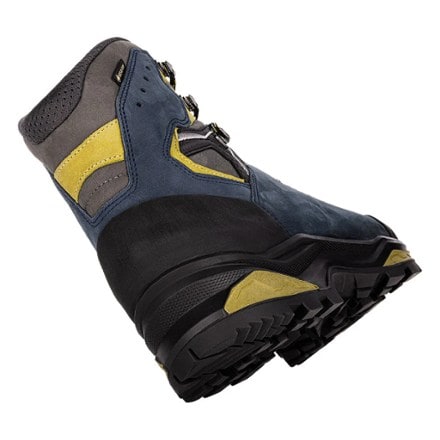 Lowa Camino Evo GTX Hiking Boots - Men's 2