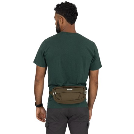 osprey arcane belt bag Waist Pack  Black equipped with intuitive organisation and a handy key clip Osprey Arcane Hip Pack |