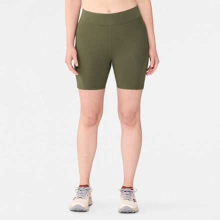 CIRCLE Get Shorty Shorts 2.0 - Women's 2
