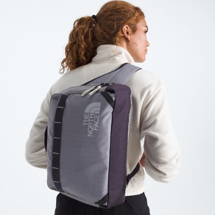 The North Face Base Camp Voyager Sling 4