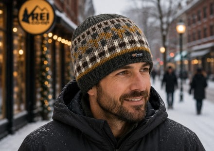 Everest Designs Alban Beanie 1