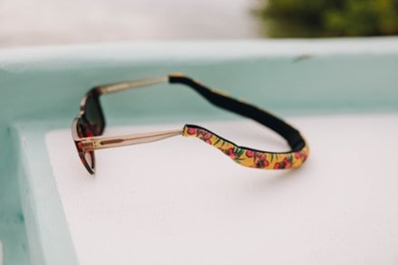 Chums Sportfloat Retainer LTD 3