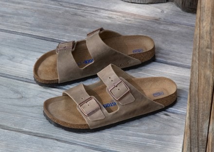 Location Image for Arizona Soft Footbed Sandals - Men's