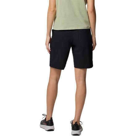 Columbia Leslie Falls Long Shorts II - Women's 1
