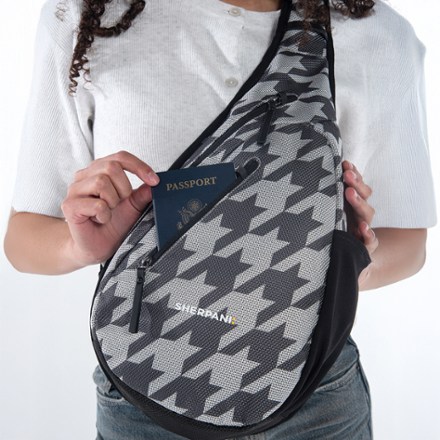 Sherpani Esprit Anti-Theft Sling Bag 6