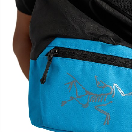 Arc'teryx Ion Chalk Bucket 6
