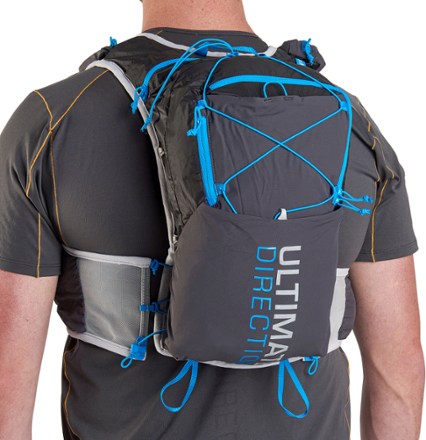 Ultimate Direction Adventure Vest 5.0 Hydration Vest 3