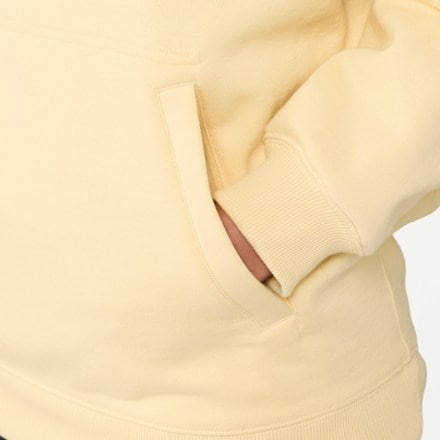 Janji Runaround Crew Issue Pullover 8