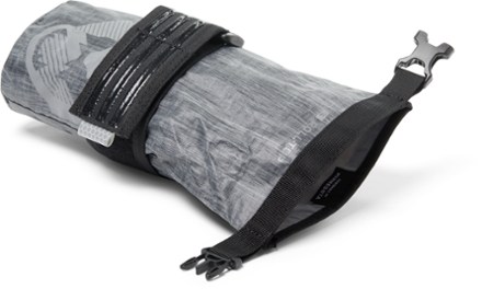 Wolf Tooth Components TekLite Roll-Top Bag with Mounting Plate - 1 Liter 7