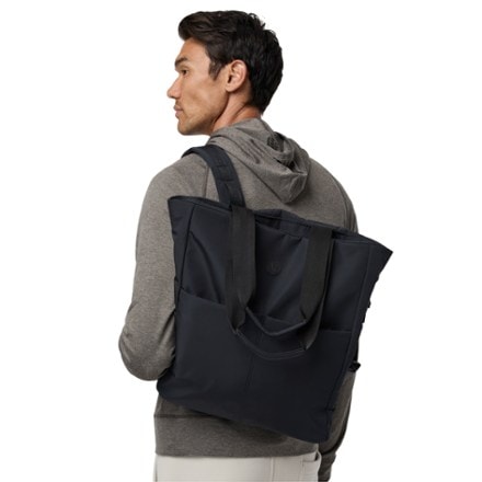 Vuori V1 Convertible Tote 2.0 2