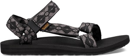 black teva flip flops